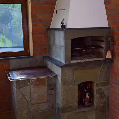 U Kuby Nr 1 アパート